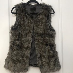 Banana Republic Furry Winter Vest